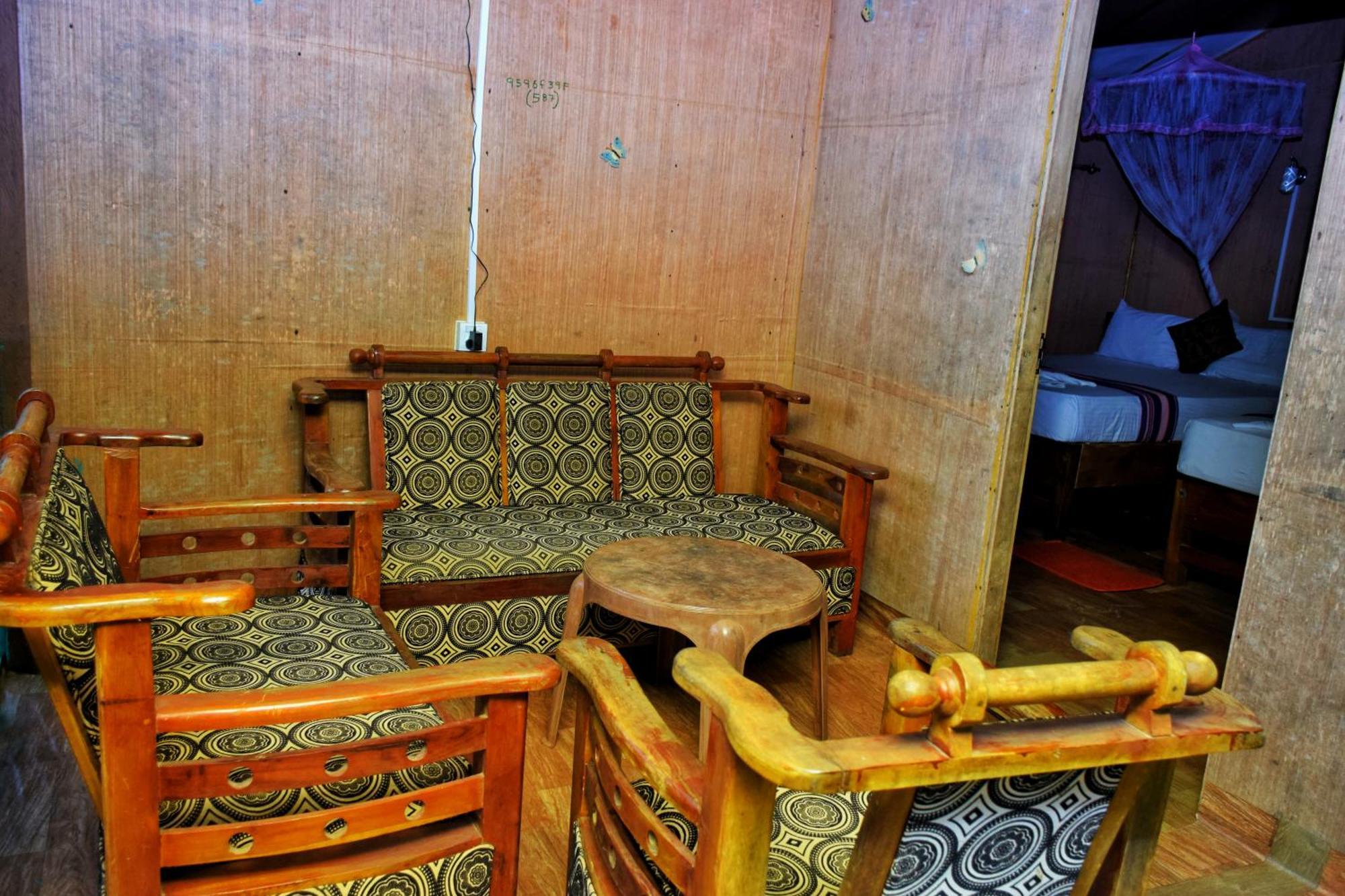 Passion Ray Villa & Tree Hut Sigiriya Room photo